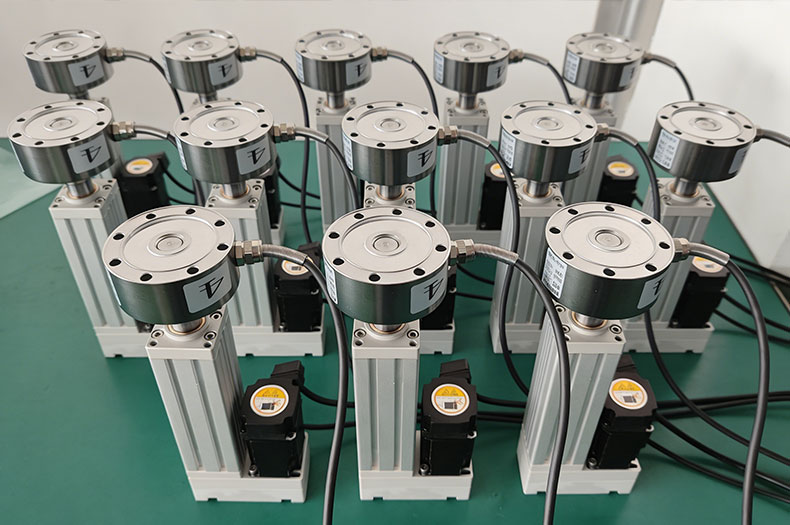 电缸不装压力传感器能控制压力吗?看完这篇不花冤枉钱